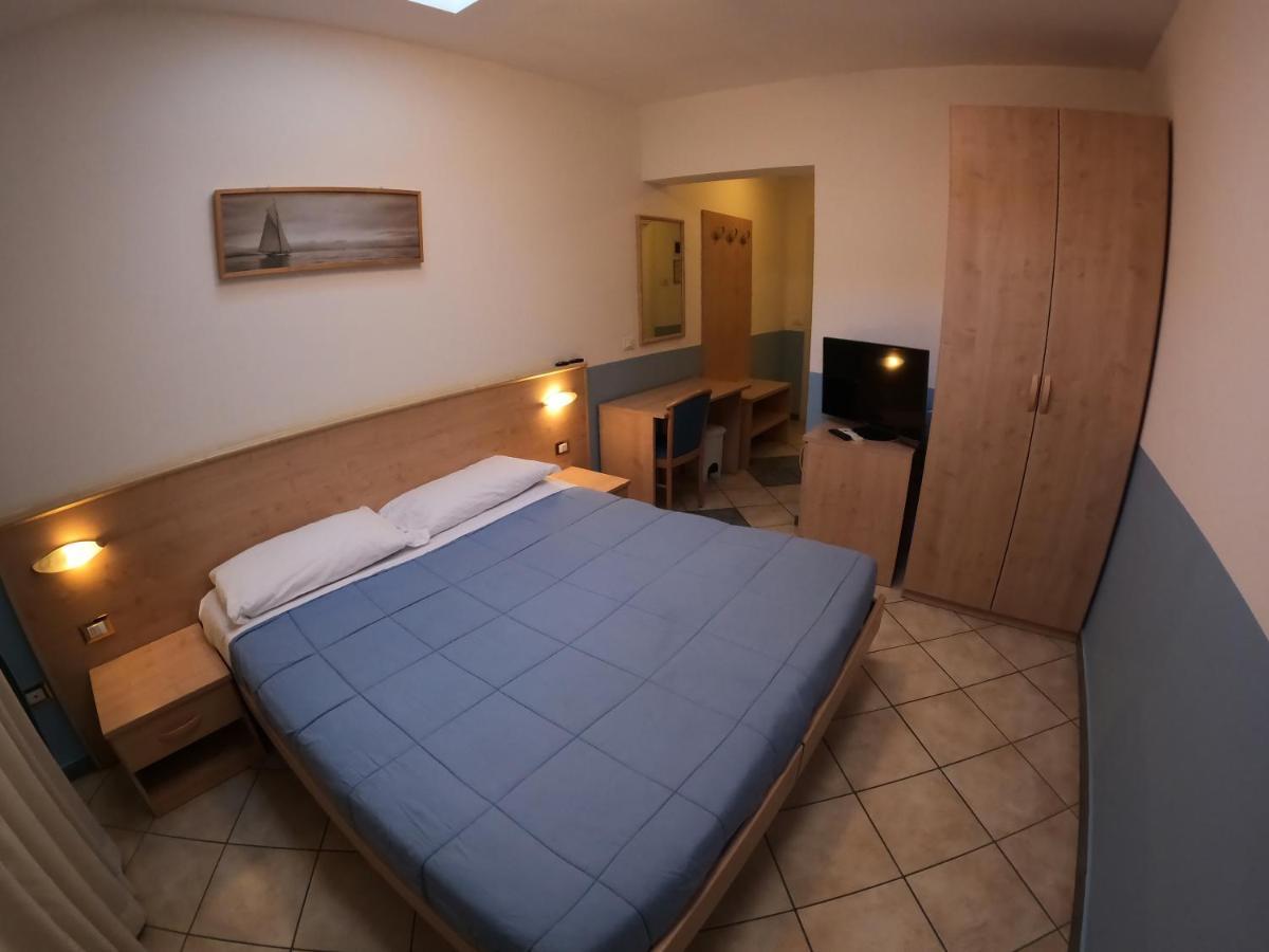Albergo La Caravella Staranzano Εξωτερικό φωτογραφία