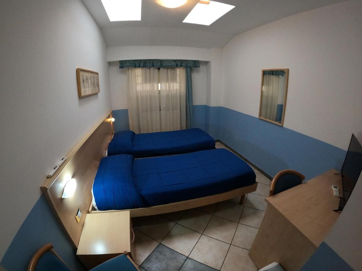 Albergo La Caravella Staranzano Εξωτερικό φωτογραφία