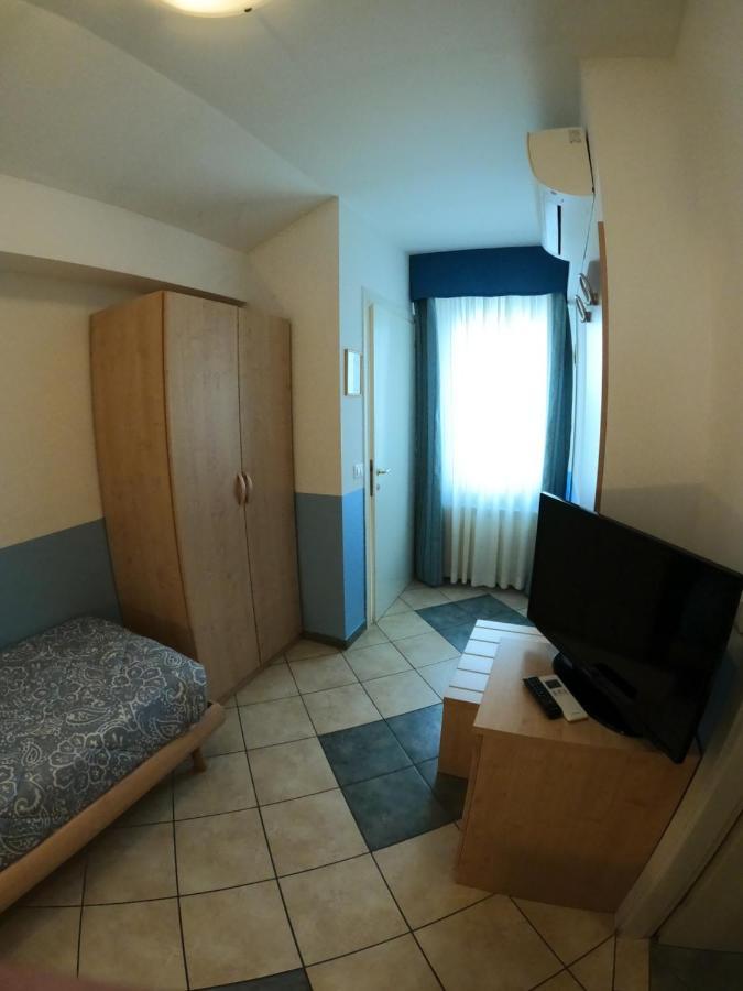 Albergo La Caravella Staranzano Εξωτερικό φωτογραφία